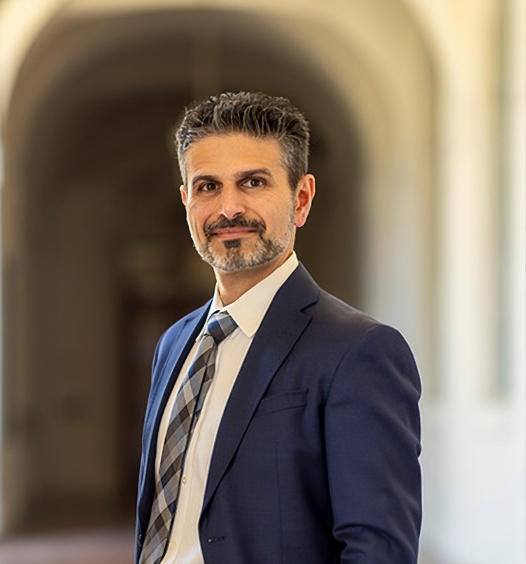 Dr. Vahe Akopian, MD